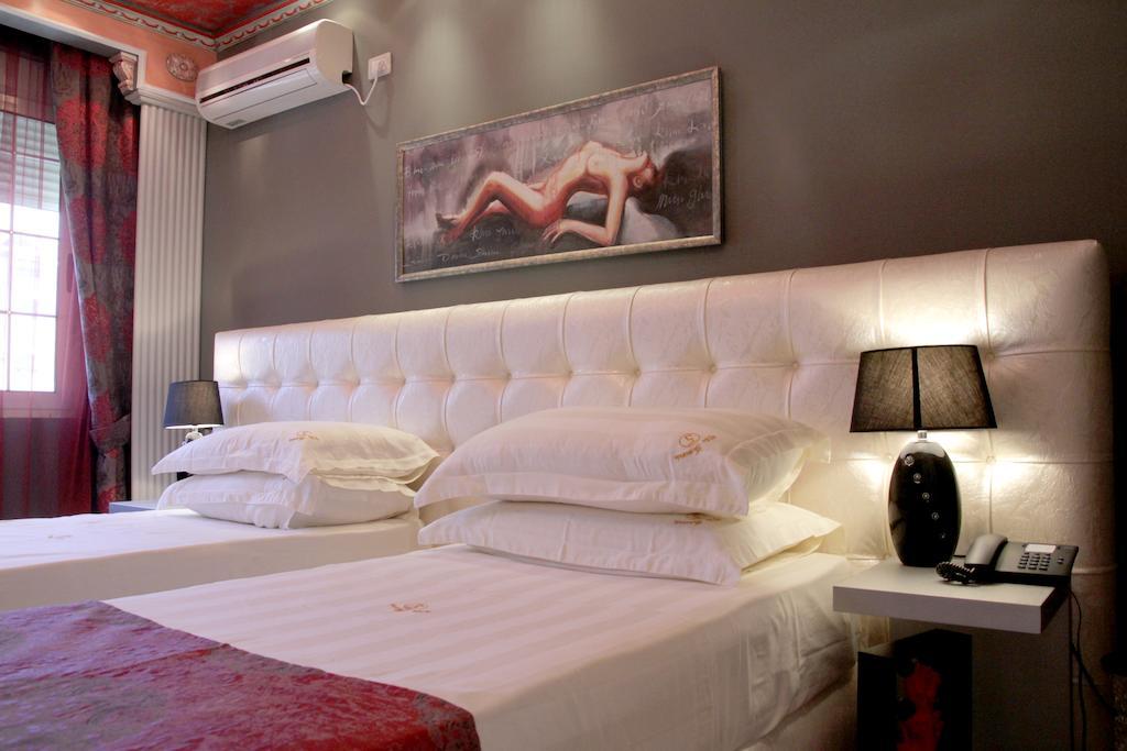 Hotel Boutique Vila Fernando Tirana Bagian luar foto